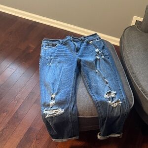 Old Navy Mid-Rise Boyfriend Jeans in Classic Blue
